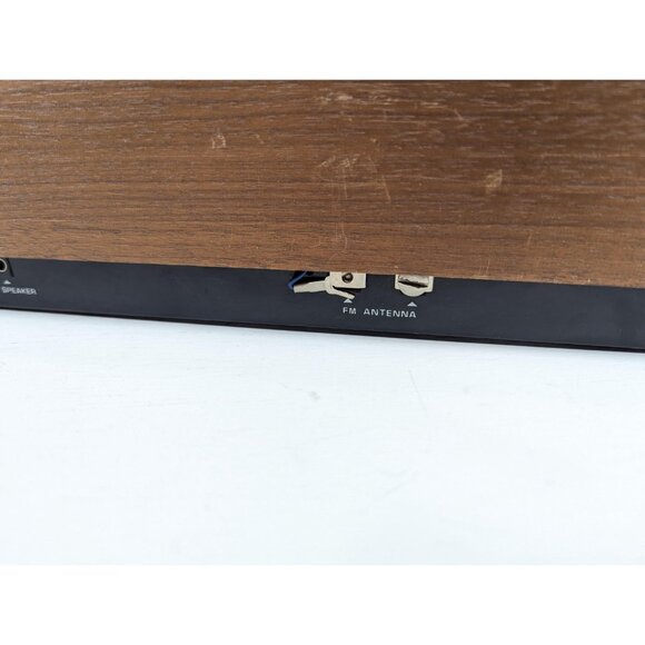 1970s SANYO wood finish flip-clock 10FA-T40W - Picture 10 of 16